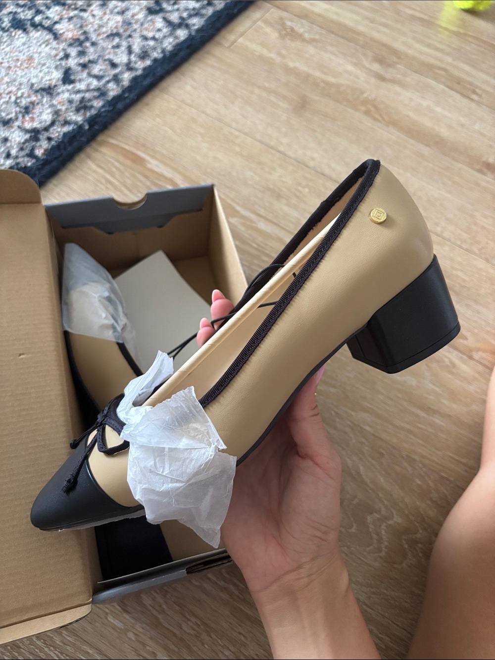 Liz Claiborne Two-Tone Pointed Block Heel Pump - Beige and Black